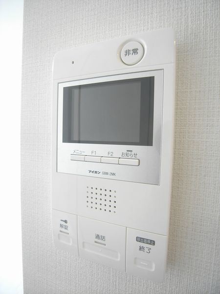 TVモニター付きインターホン（A、B、C、Dタイプ）　安全安心なモニター付のインターホンです。