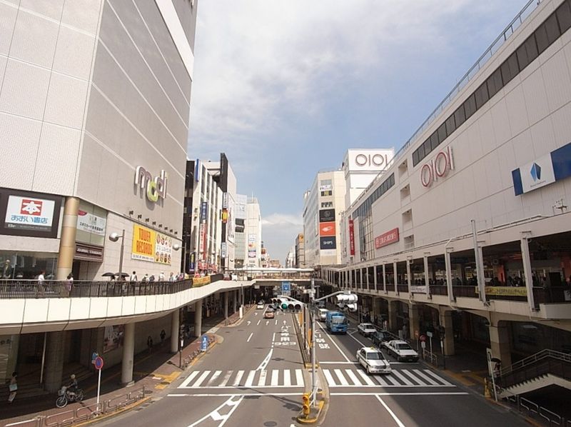 JR横浜線橋本駅から、大型デパートが立ち並ぶ町田駅まで約１１分。休日のお買い物やアルバイト先も充実