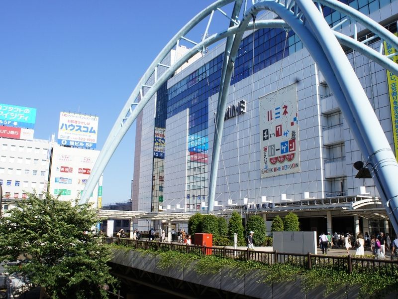 西東京最大級の立川駅まで電車で約15分。学校の多い多摩モノレールにも乗り換え可能