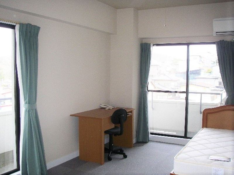 室内タイプは4種類あります。（301号室の様子）