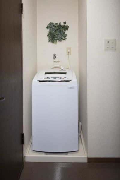 室内洗濯機置き場（301タイプ）モデルルームです。小物はつきません。