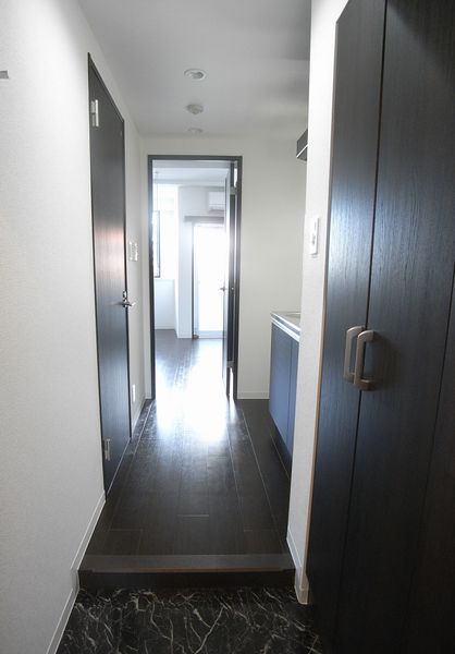 廊下（Cタイプ）　居室と廊下が分かれている1Kタイプです。