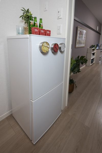キッチン（Aタイプ）冷蔵庫も付いています。※モデルルームのため小物は付きません。